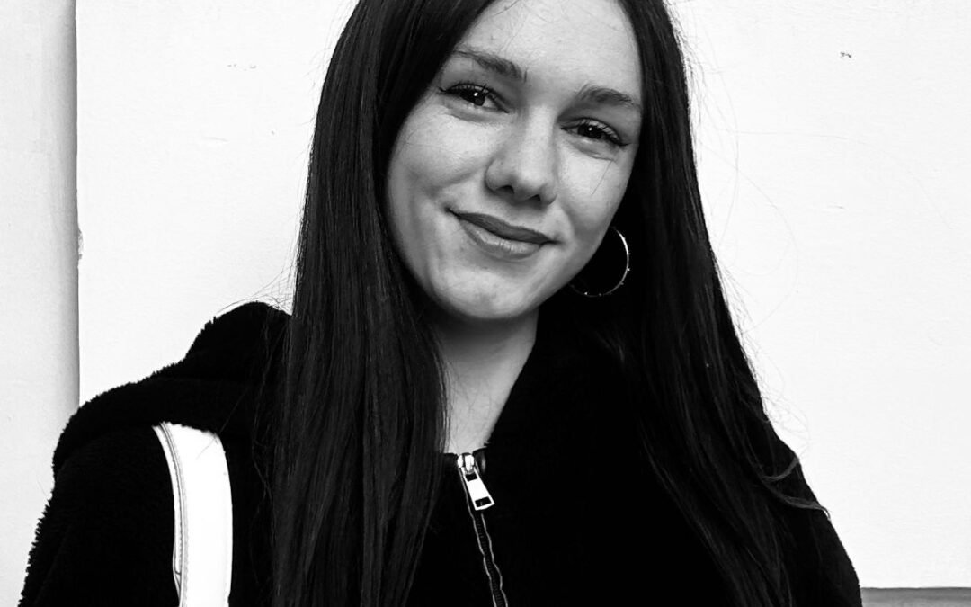 ⁠Ana Yuste